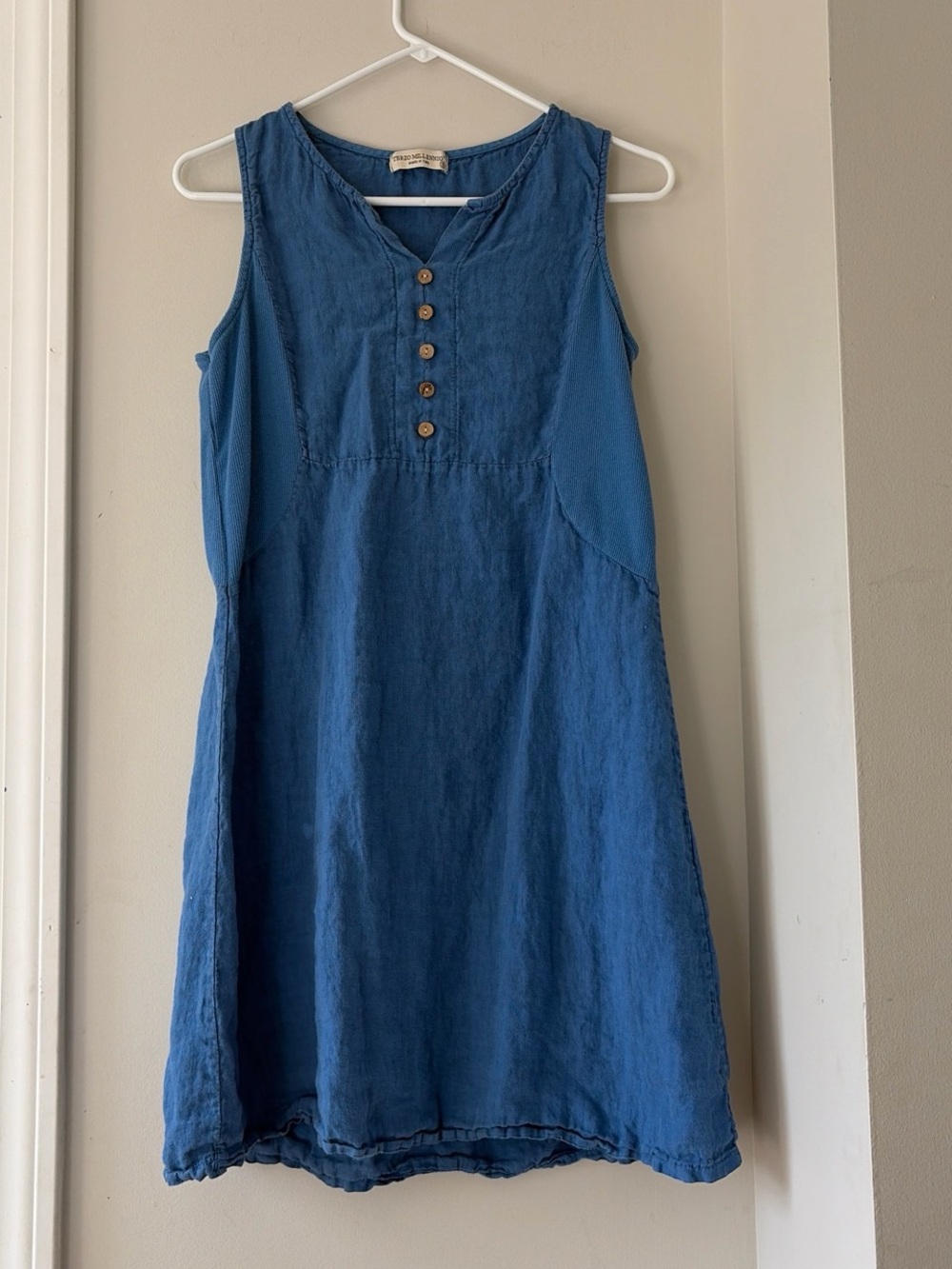Sleeveless Blue Midi Linen-Blend Button-Front Dress